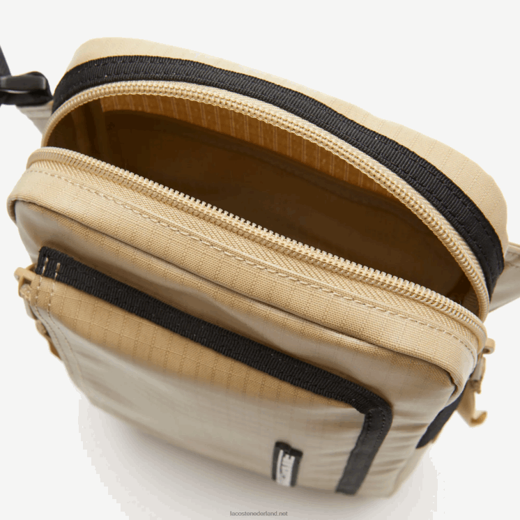 Lacoste tas met rits en contrasterend detail 0828H1962 leeuw zwart m21 Heren